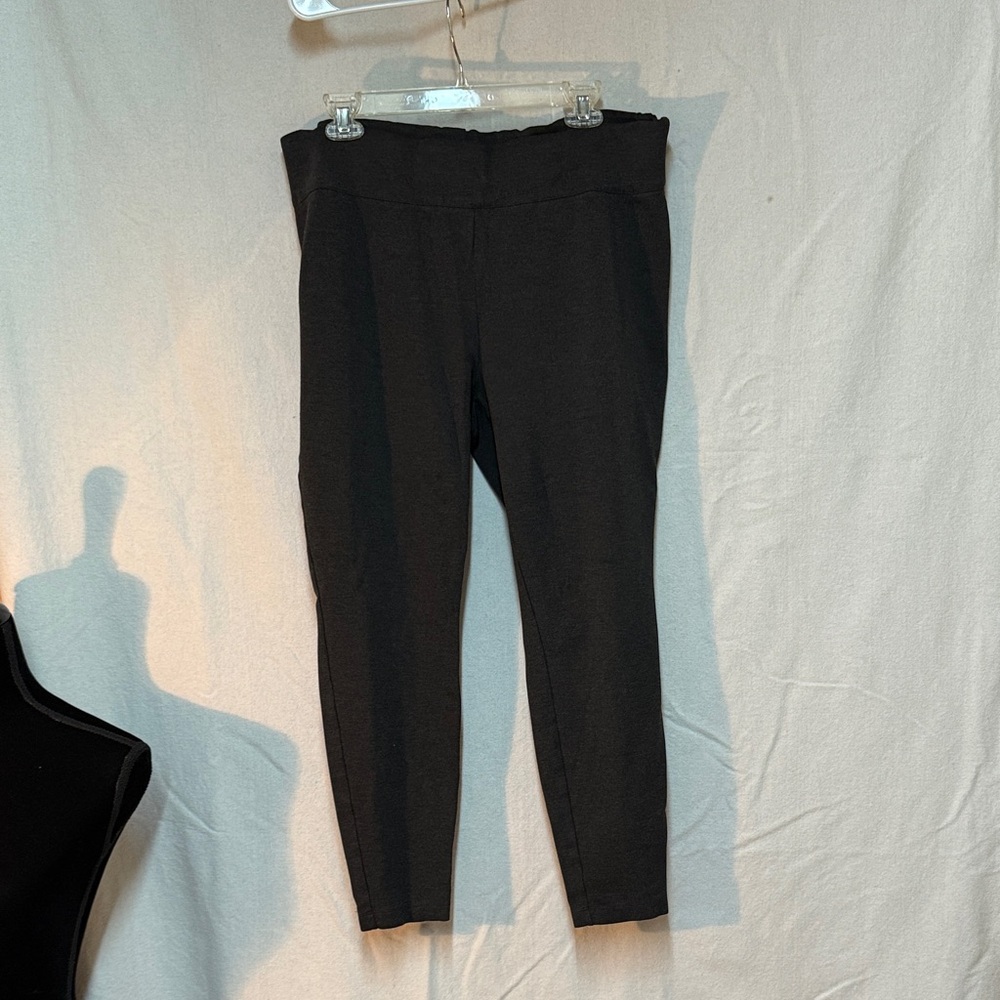Old Navy Women's Elegant Black Straight Leg Pants